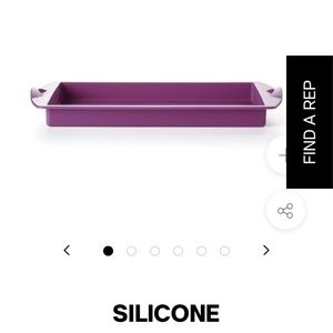 Tupperware silicone rectangle form pan